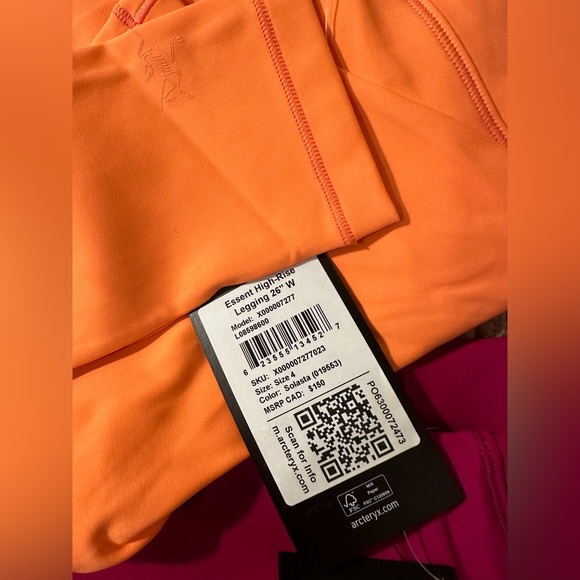 SOLD | Arcteryx Essent women leggings 26” - Picture 3 of 5